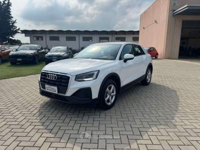 Audi Q2 Q2 2.0 tdi s-tronic Bianco usata Savignano sul Rubicone