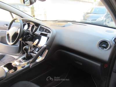 Peugeot 3008 Allure Grigio usata Striano