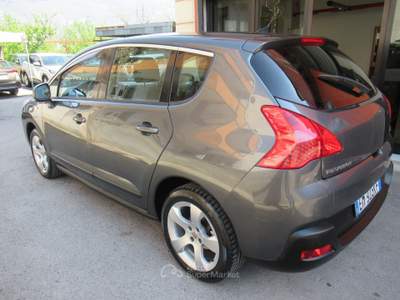 Peugeot 3008 Allure Grigio usata Striano