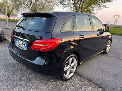 Mercedes-Benz Classe B Classe B - T246 cdi be Executive *133.000 KM* Nero usata Inzago