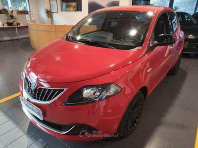Lancia Ypsilon Ypsilon III 2021 1.0 firefly hybrid Silver s Rosso usata Bologna