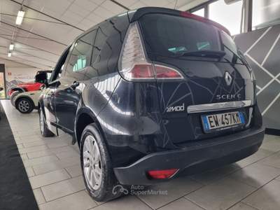 Renault Scénic Neopatentati Nero usata larciano