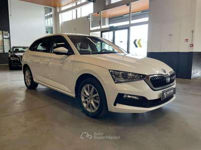 Skoda Scala 1.0 g-tec Ambition 90cv Neopatentati Bianco usata Verona
