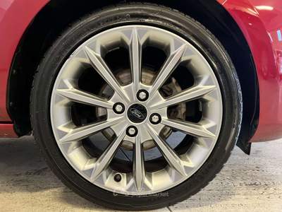 Ford Fiesta Fiesta VII 2017 5p 5p 1.5 tdci Vignale 85cv Rosso usata MONTIRONE