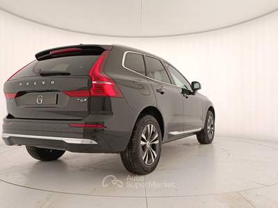 Volvo XC60  2.0 t6 phev core awd auto Nero usata Rivoli