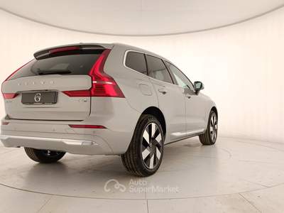 Volvo XC60  2.0 t6 phev plus bright awd auto Argento usata Rivoli