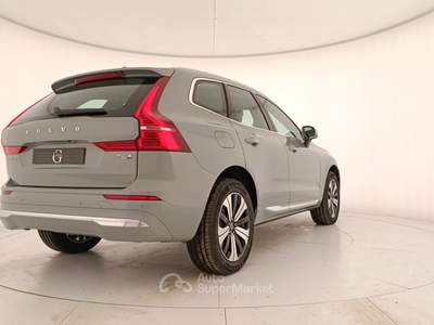 Volvo XC60  2.0 t6 phev plus bright awd auto Grigio usata Rivoli