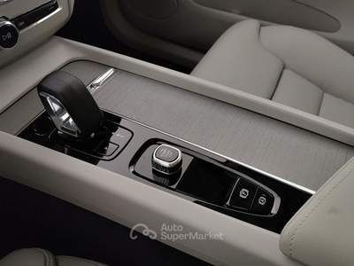 Volvo XC60  2.0 t6 phev plus dark awd auto Grigio usata Rivoli