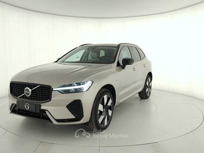Volvo XC60  2.0 t6 phev plus dark awd auto Grigio usata Rivoli