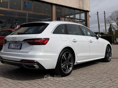 Audi A4 AUDI A 4 35 TFSI DSG Bianco usata Novara