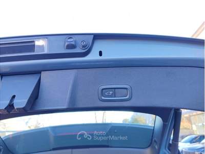 Volvo XC40 VOLVO XC40 T3 MOMENTUM PRO Argento usata Pian Camuno