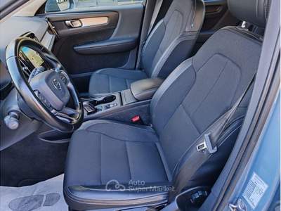 Volvo XC40 VOLVO XC40 T3 MOMENTUM PRO Argento usata Pian Camuno