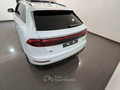 Audi Q8 3.0 tdi mhev S line quattro286cv auto Bianco usata ARICCIA