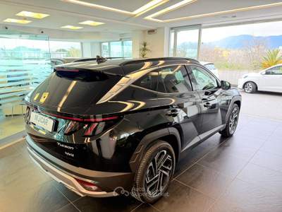 Hyundai Tucson aut. Exellence LOUNGE E PREM PACK Nero usata Nola