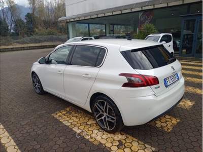 Peugeot 308 PEUGEOT 308 5 PORTE ALLURE 1600 HDI 120 CV EURO 6B Bianco usata Pian Camuno