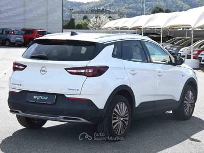 Opel Grandland 1.5 diesel Ecotec Start&Stop aut. Innovation Bianco usata Pianezza