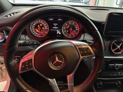 Mercedes-Benz Classe A MERCEDES-BENZ A250 2.0 211 CV A W176 SPORT AUTO Bianco usata Genova