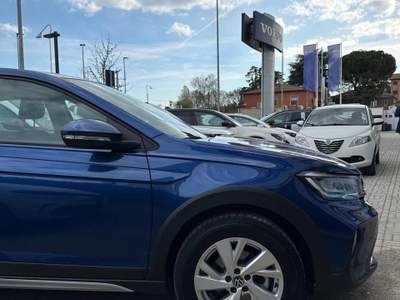 Volkswagen Taigo 1.0 TSI 85KW Life Blu/Azzurro usata San Lazzaro di Savena