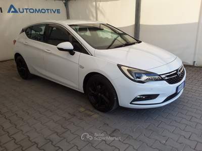 Opel Astra 1.4 Turbo 150cv 5 porte Innovation Bianco usata Firenze