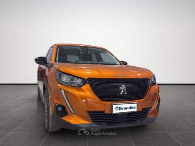Peugeot 2008  1.5 bluehdi active pack s&s 110cv Rosso usata Firenze