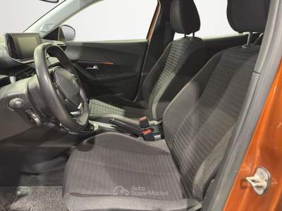 Peugeot 2008  1.5 bluehdi active pack s&s 110cv Rosso usata Firenze