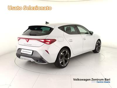 Cupra Leon 2.0 tdi 150cv dsg Bianco usata Bari