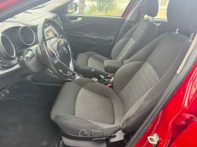Alfa Romeo Giulietta Metano Rosso usata FERMO