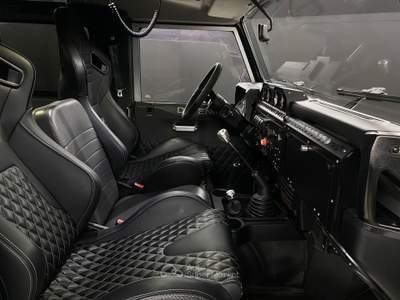Land Rover Defender 2.5 td5 Argento usata Bianzone
