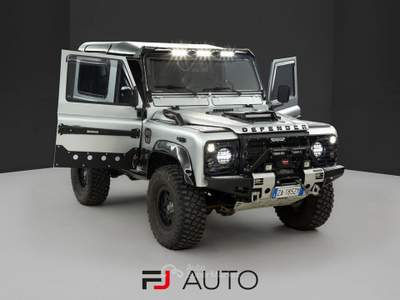 Land Rover Defender 2.5 td5 Argento usata Bianzone