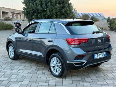 Volkswagen T-Roc 1.6 tdi 115cv business bmt Grigio usata Polignano a Mare