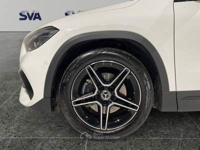 Mercedes-Benz GLA 180d 2.0 116cv Autom. Premium -  Bianco usata Ravenna