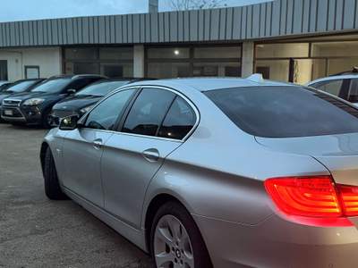 BMW Serie 5 520d Machina e perfetta usata Pignataro Maggiore