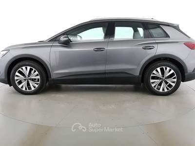 Audi Q4  -  45 business quattro 265cv Grigio usata Milano