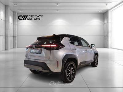 Toyota Yaris Cross 1.5 H Adventure FWD E-CVT Argento usata Padova