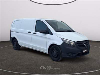 Mercedes-Benz Vito vito 111 cdi compact E6 Bianco usata Gaglianico