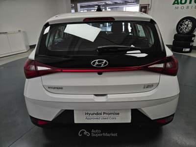 Hyundai i20 1.2 mpi Connectline Bianco usata Brescia