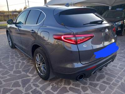 Alfa Romeo Stelvio 2.2 t Executive Q4 210cv auto Grigio usata Viadana