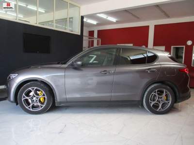Alfa Romeo Stelvio 2.2T.diesel 190CV AT8 RWD Sprint Grigio usata Vittoria