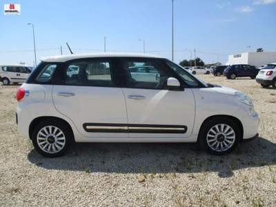 Fiat 500 1.3 Multijet 95 CV Business Bianco usata Vittoria