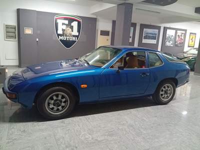 Porsche 924/944 924 Prima serie! Colore raro! Blu/Azzurro usata Prato
