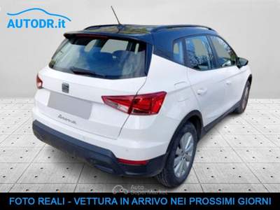 Seat Arona 1.0 TGI Style Fari  FULL LED, Full Link, Km Certif Bianco usata Monte San Giusto