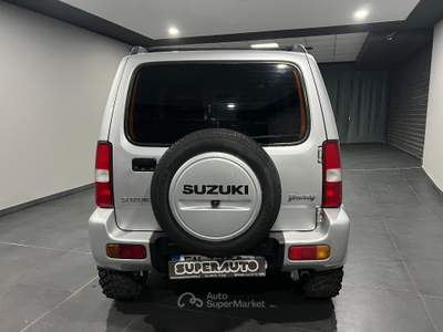 Suzuki Jimny 1.5 DDiS cat 4WD JLX 86 CV Grigio usata Atena lucana