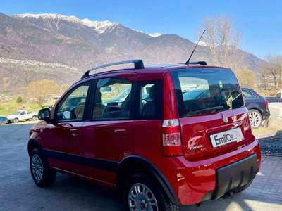 Fiat Panda 4x4 con GANCIO TRAINO ASPORTABILE Rosso usata Ardenno