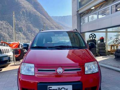 Fiat Panda 4x4 con GANCIO TRAINO ASPORTABILE Rosso usata Ardenno
