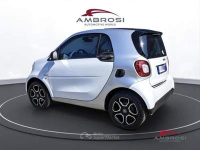 Smart ForTwo 70 1.0 Youngster Bianco usata Corciano