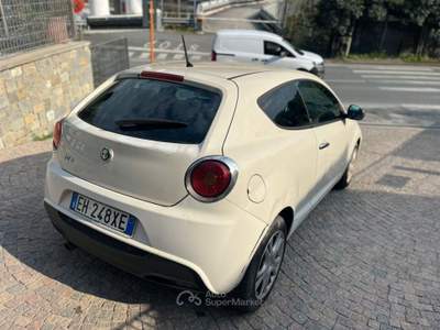 Alfa Romeo MiTo 1.4 T 102 CV GPL Distinctive Beige usata Genova