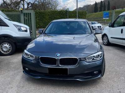 BMW Serie 3 320d d Business Advantage aut. Grigio usata Atripalda