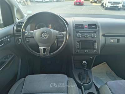 Volkswagen Touran AUTOVETTURA BEN TENUTA Argento usata LIVORNO