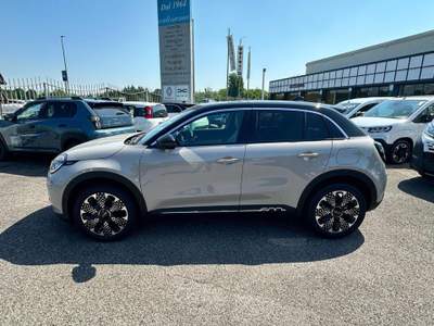 Fiat 600 Hybrid 145 CV DCT MHEV La Prima km zero Beige usata Rho