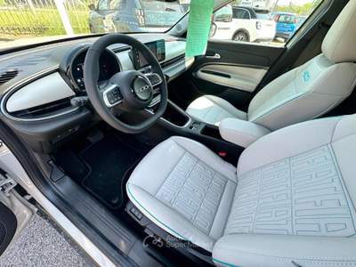 Fiat 600 Hybrid 145 CV DCT MHEV La Prima km zero Beige usata Rho